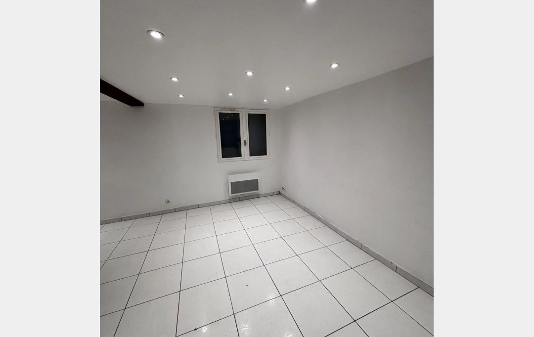 AGENCE TEMPLUM : Immeuble | CARPENTRAS (84200) | 108 m2 | 222 000 € 